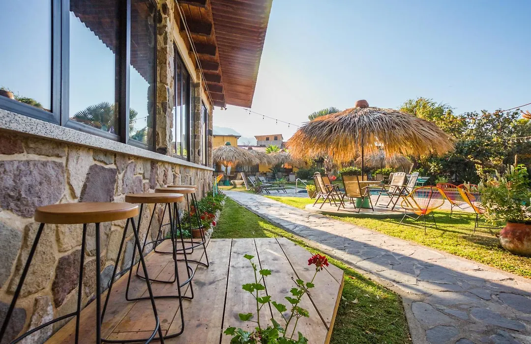 Socialtel Atitlan-1