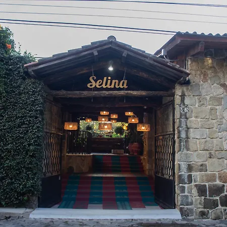 Socialtel Atitlan-2